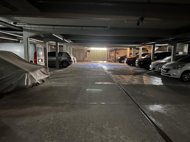 place photo 54