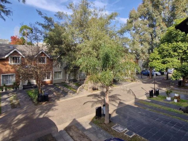 place photo 43