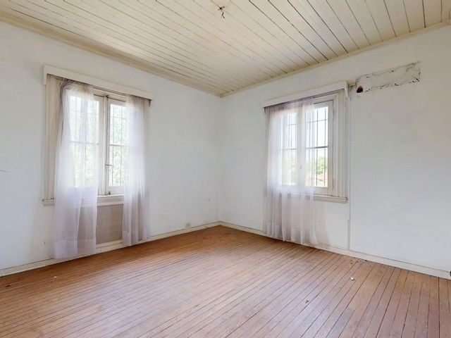 place photo 63