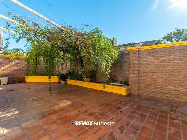 place photo 39