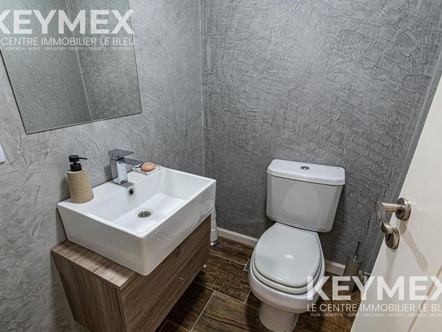 place photo 36