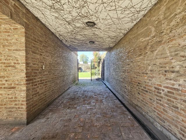 place photo 60