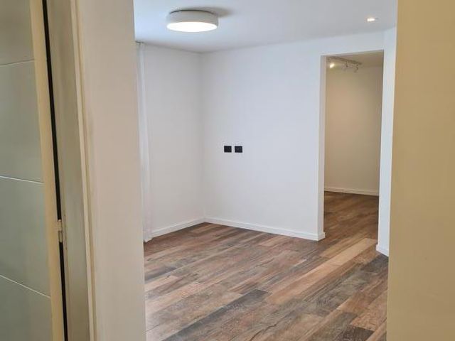place photo 52