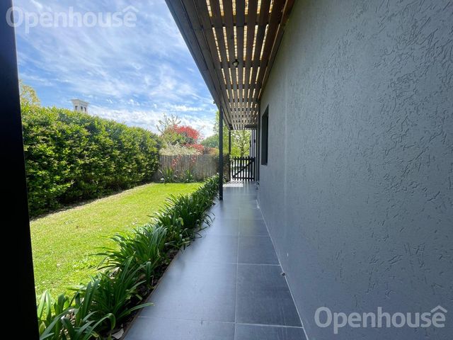 place photo 66
