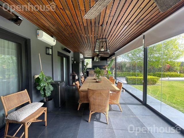 place photo 73