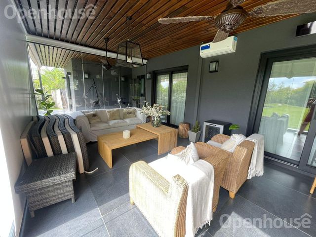 place photo 77