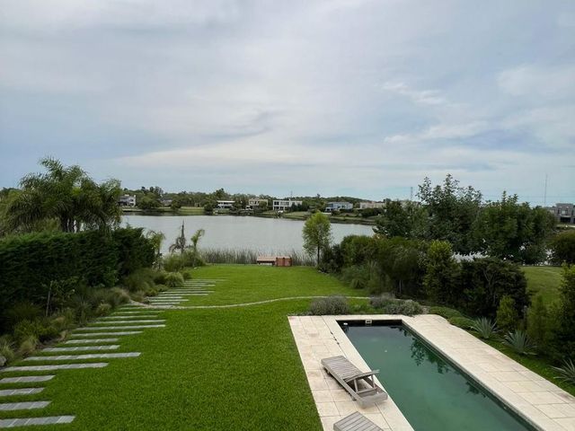 place photo 41