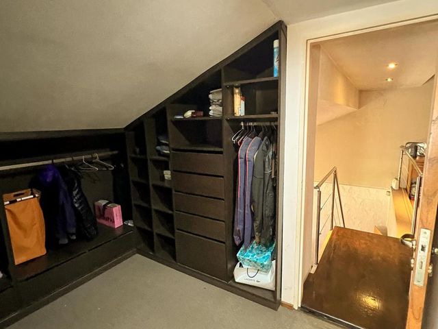 place photo 62