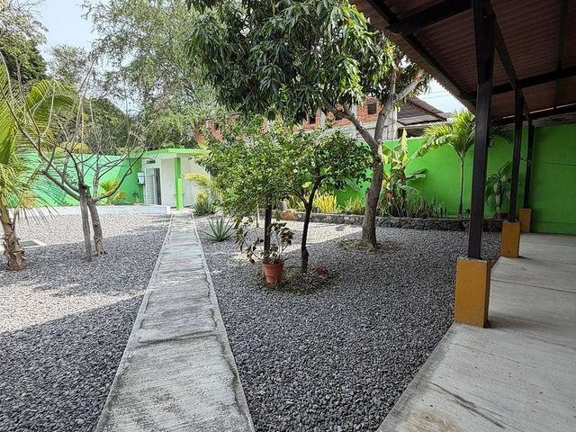 place photo 19