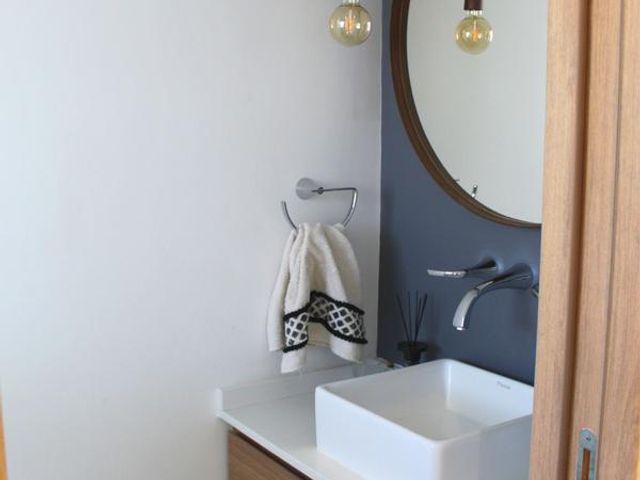 place photo 52