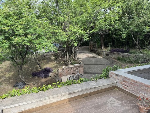 place photo 66