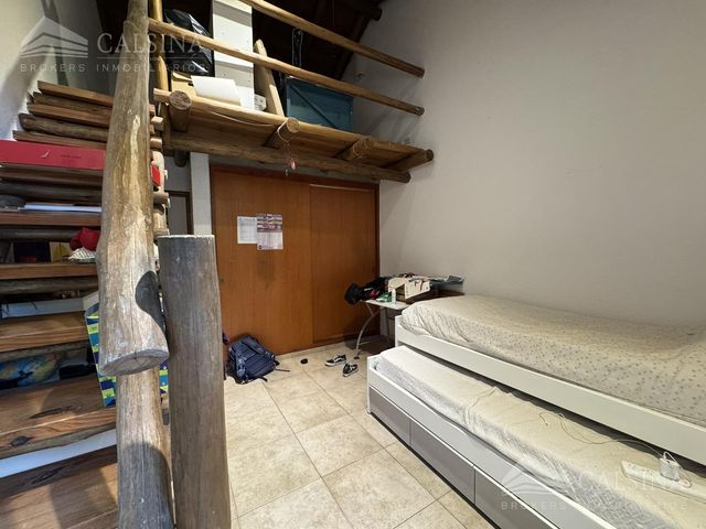 place photo 70
