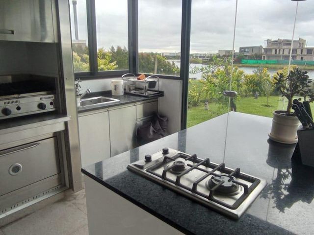 place photo 48
