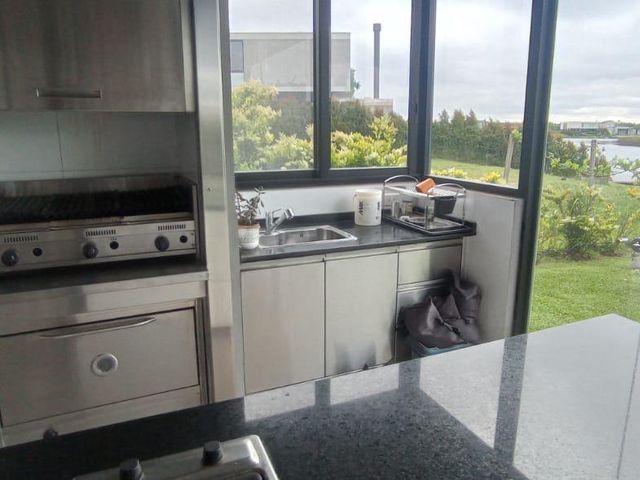 place photo 49