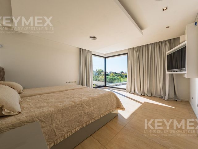 place photo 48