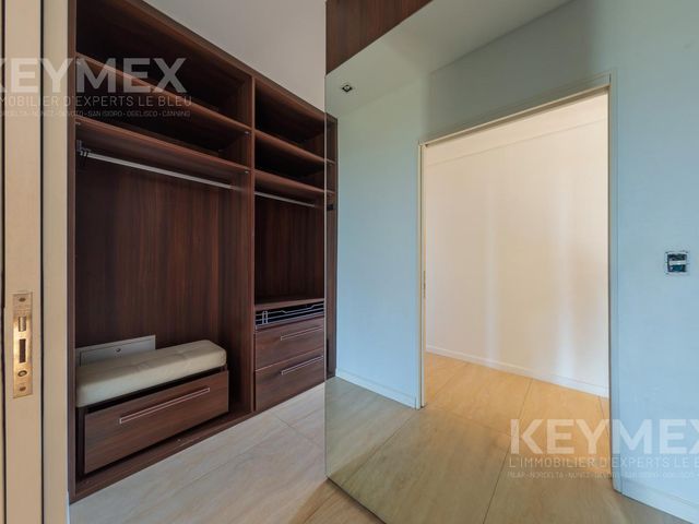 place photo 54