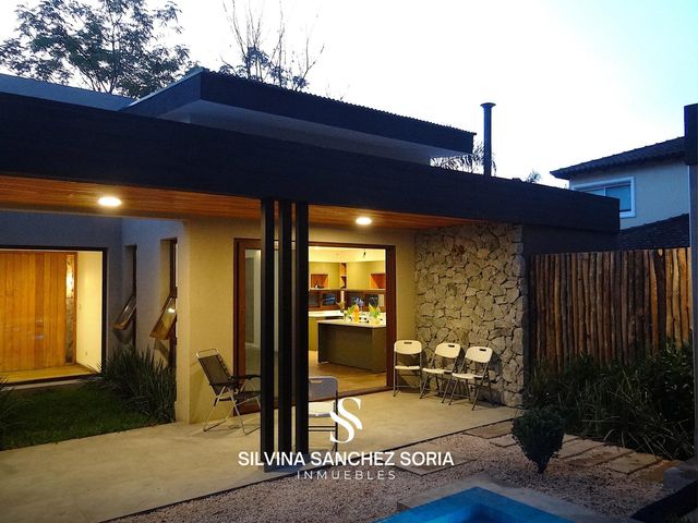 place photo 38