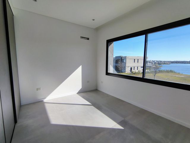 place photo 50