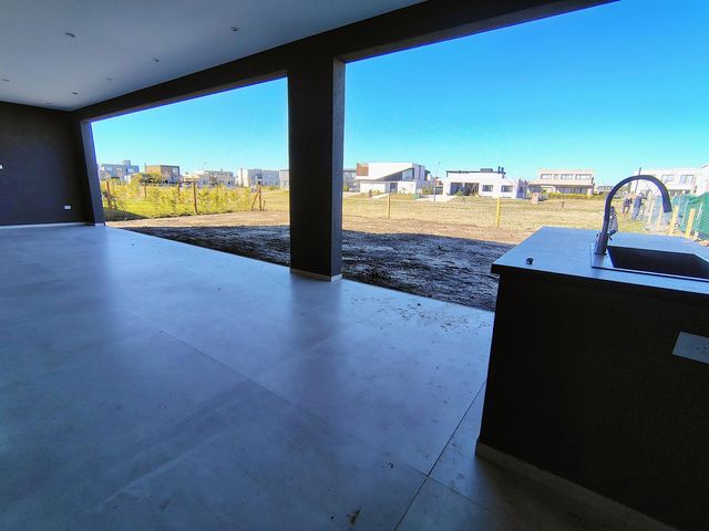 place photo 57