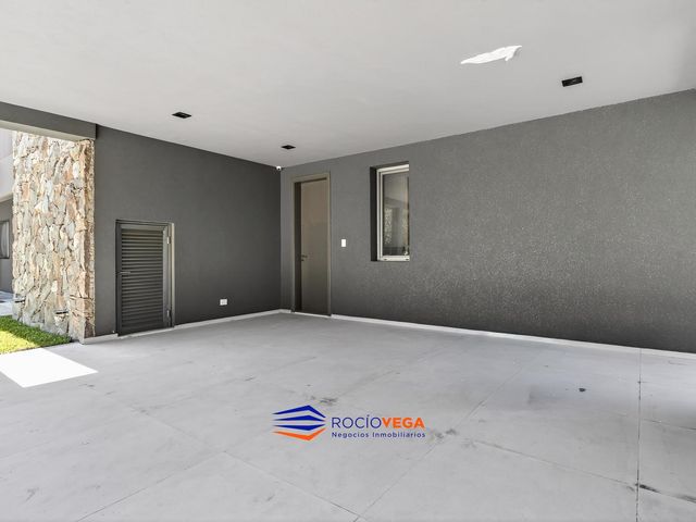 place photo 68