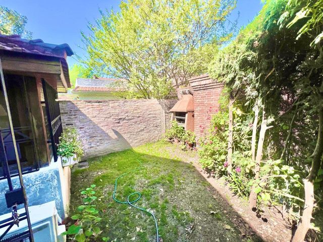 place photo 25