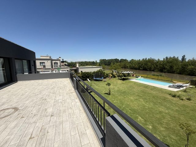 place photo 44