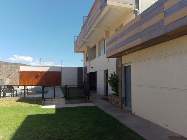 place photo 60