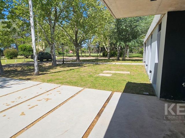 place photo 72
