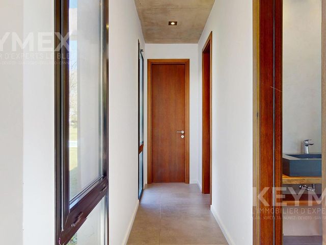 place photo 49