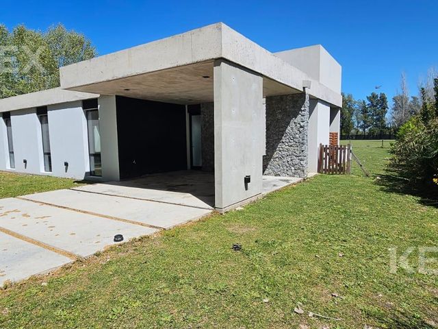 place photo 86