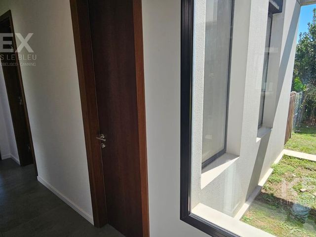 place photo 85