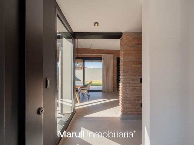 place photo 51