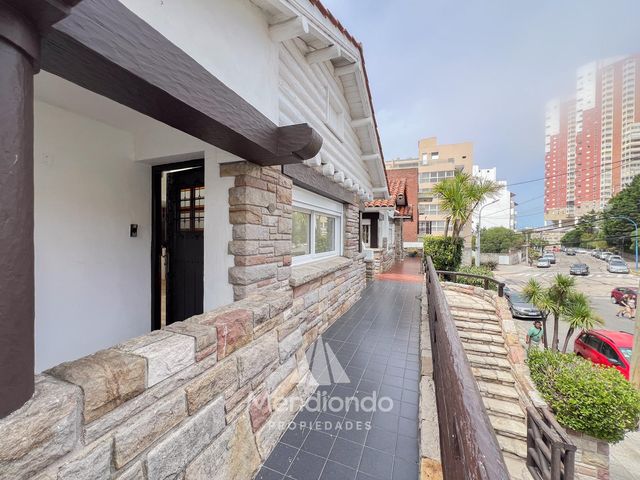 place photo 49