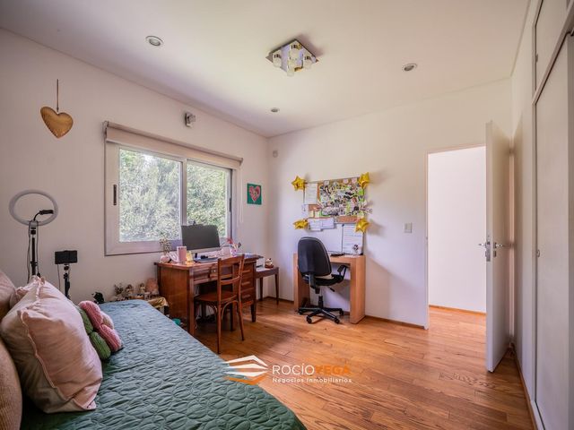 place photo 73