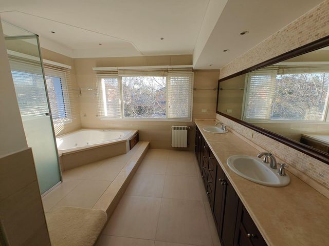 place photo 76