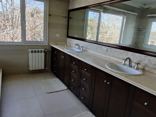 place photo 48