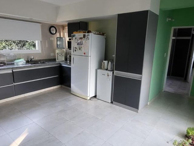 place photo 52