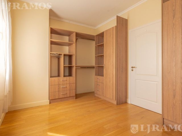 place photo 52