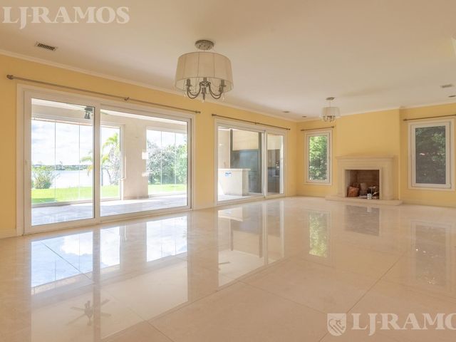place photo 46