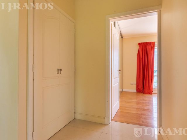 place photo 71