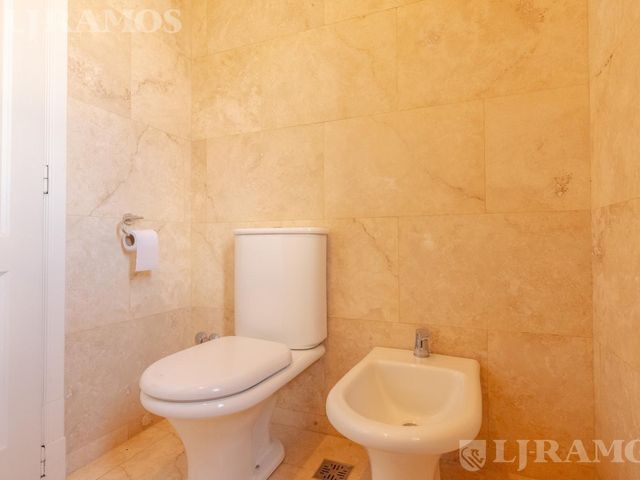 place photo 64