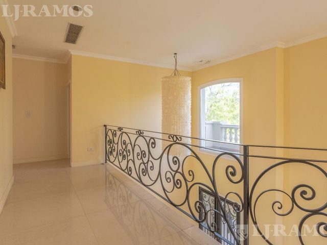 place photo 48