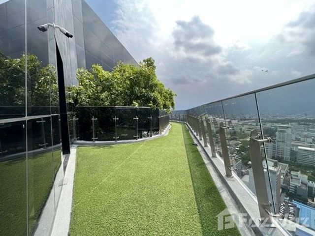 place photo 65