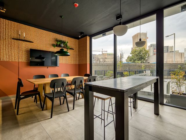 place photo 24