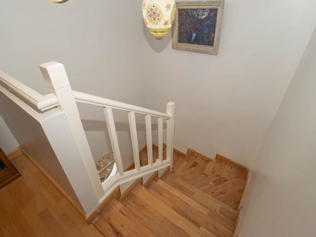 place photo 52