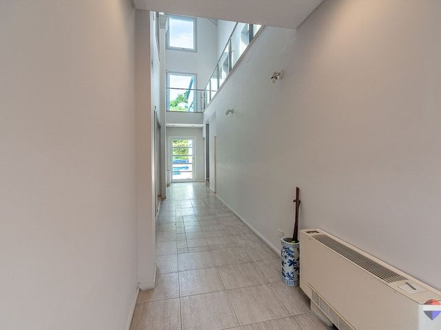 place photo 94