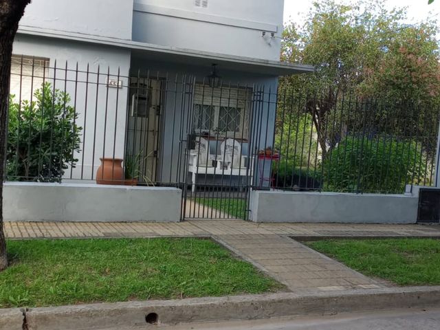 CASA EN VENTA DE 2 AMBIENTES EN ALEJANDRO KORN