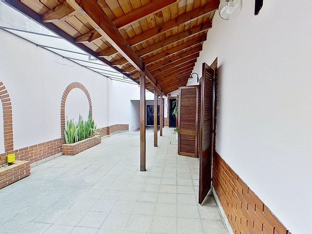 place photo 74