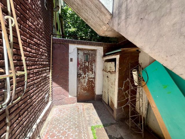 place photo 52