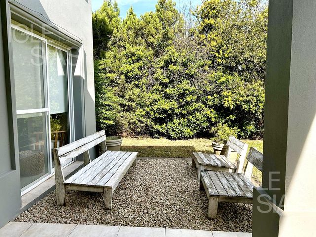 place photo 38